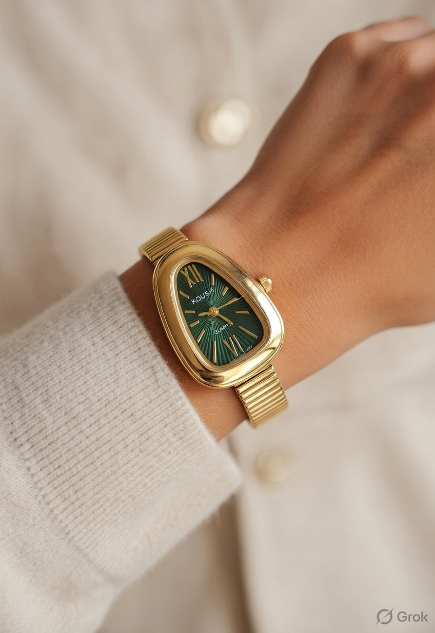 Vintage Petal Women’s Watch – Elegant Oval Vintage Small Dial Watch