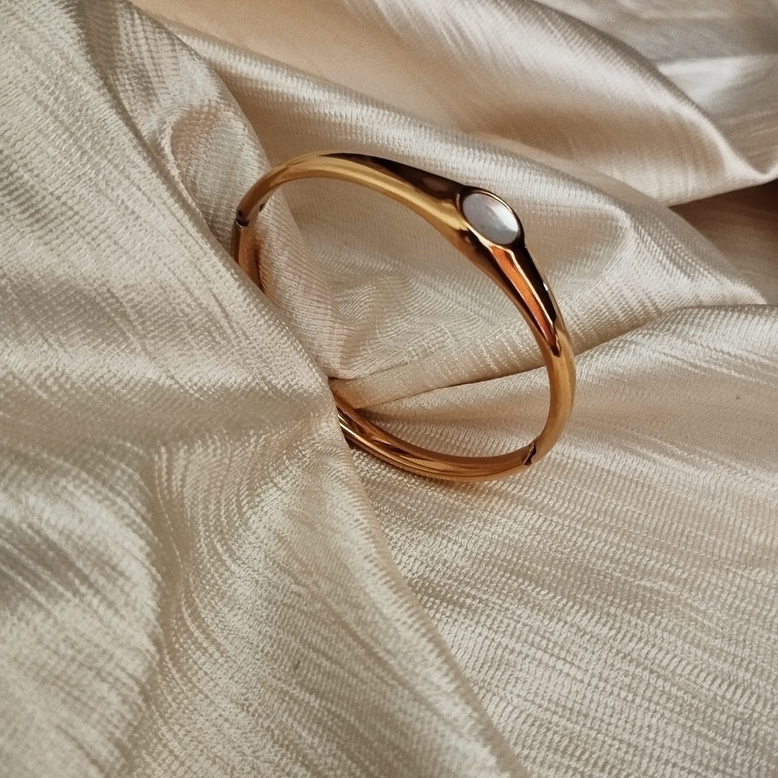 Statement Anti-Tarnish Kada Bracelet with Premium Finish