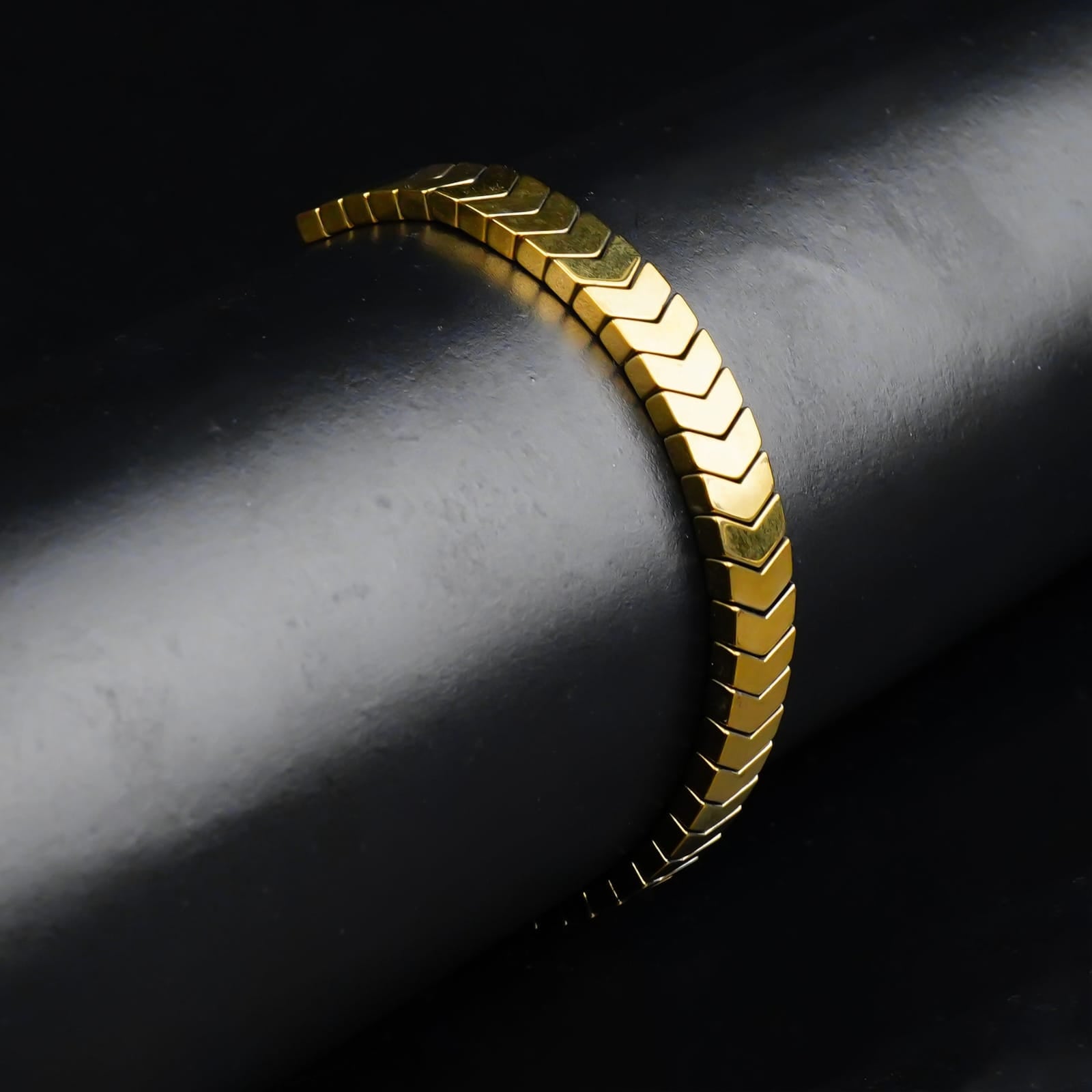 The Sovereign Gold ceramic Bracelet | Anti Tarnish