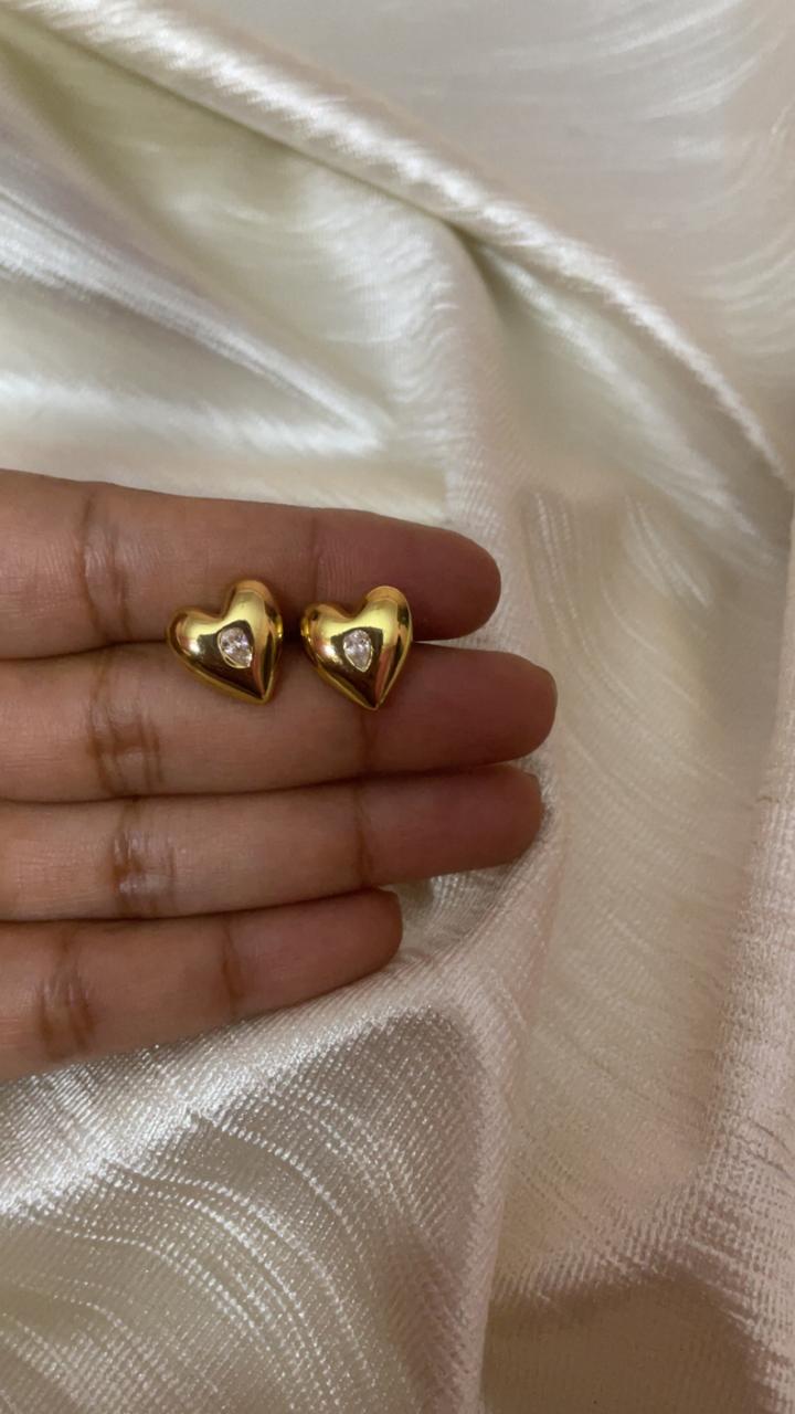 Elegant Heart Anti-Tarnish Earrings for Women